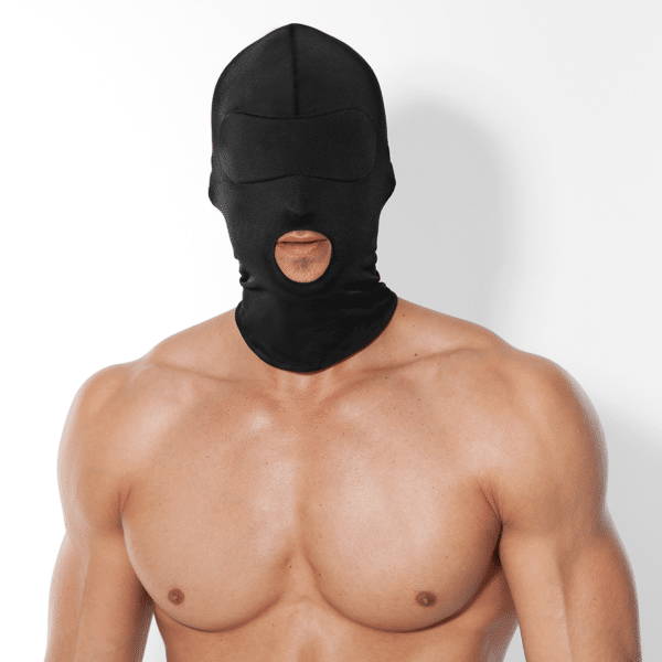 Maske mit Mundöffnung